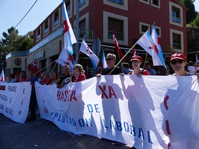 17-07-13 OcupacionOficinasUTEponteRande07.JPG